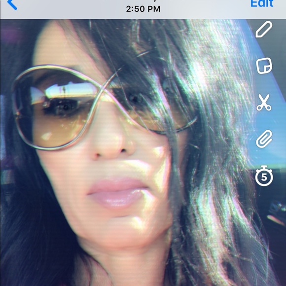 Meet your Posher, Christina - Picture 2 of 2